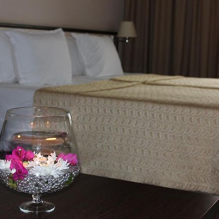 Kendros Hotel Plowdiw Zimmer foto