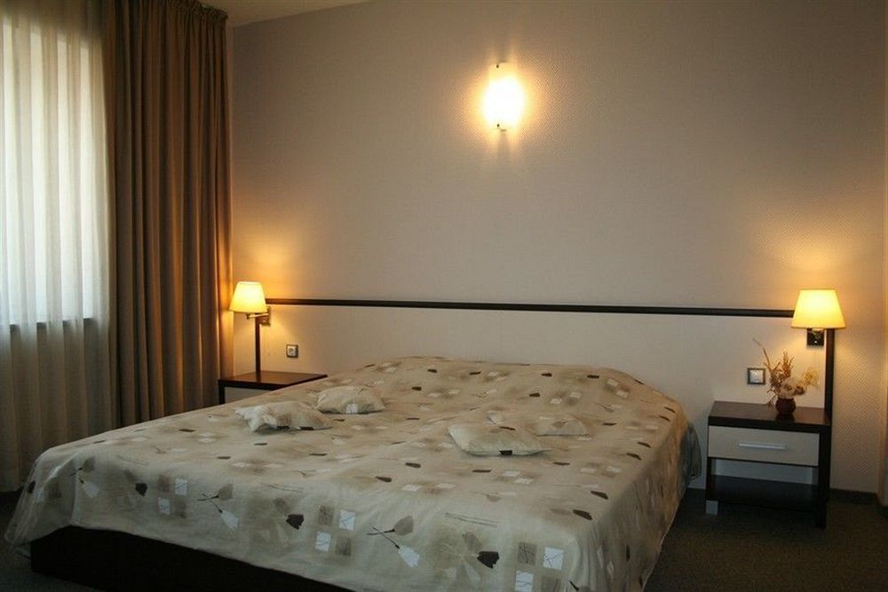 Kendros Hotel Plowdiw Exterior foto